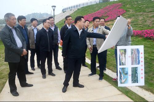 上饒市人大副主任、鄱陽縣縣委書記張禎祥蒞臨新昌南湖西河濕地公園項(xiàng)目