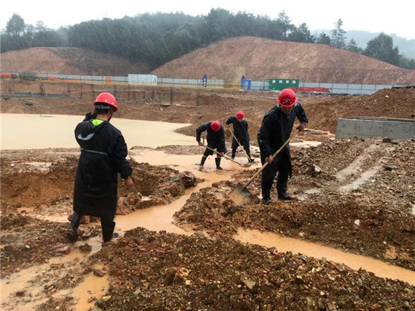 災(zāi)后清理快速到位，重點項目及時復(fù)工——城投集團快速應(yīng)對災(zāi)情