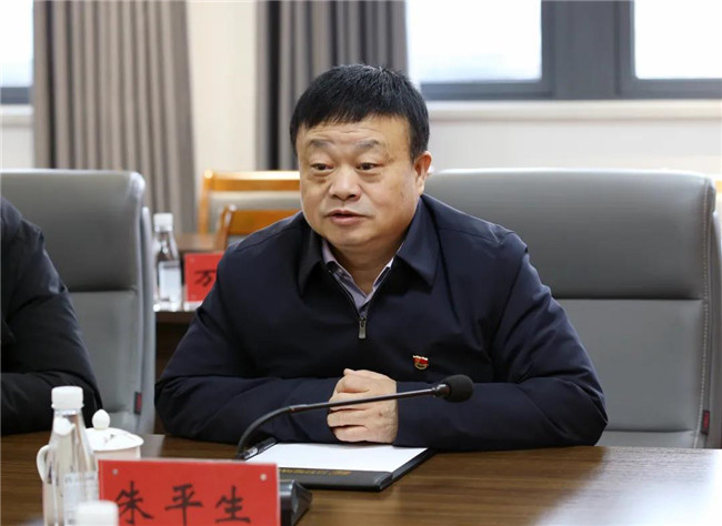 市國資委黨委書記、主任朱平生帶隊(duì)走訪慰問城投集團(tuán)